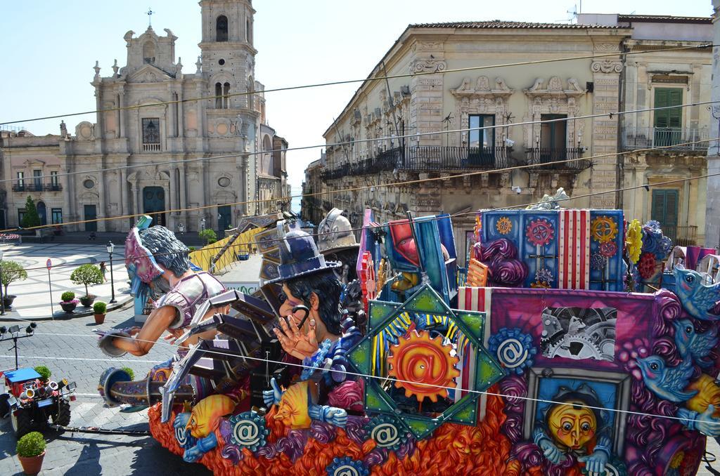 Appartamenti Piazza Duomo Acireale Szoba fotó